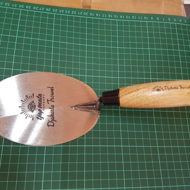 Sendok Semen Tjap Mata Model Kepala Bulat