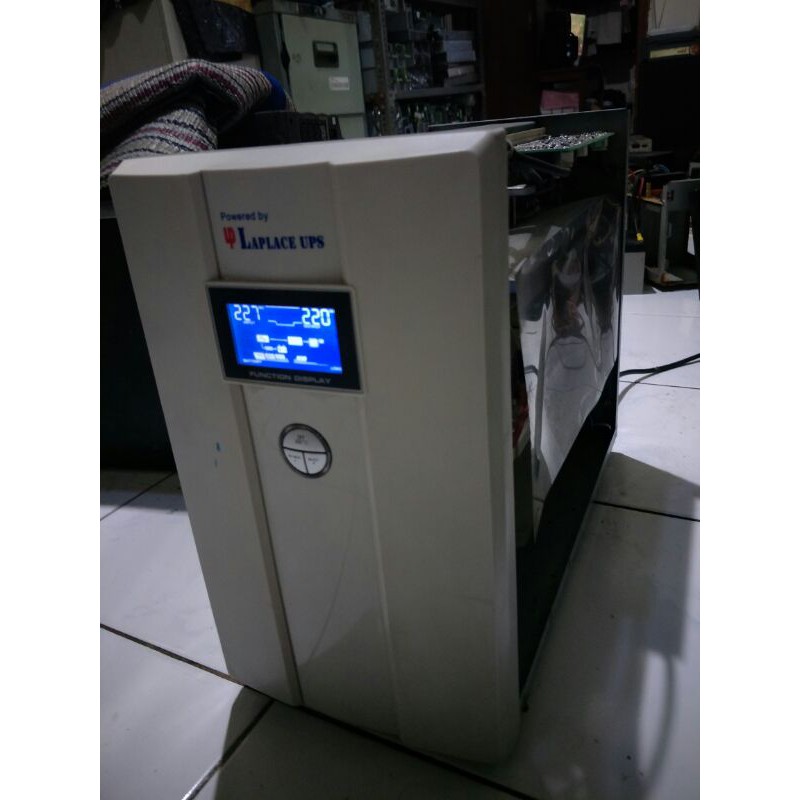laplace UPS online fure sine wave Npni 1150va dengan baterai siap pakai
