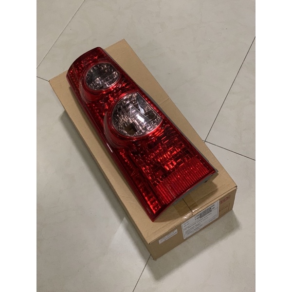 Lampu Belakang Stoplamp Avanza Xenia vvti Kiri 81561-BZ060-001