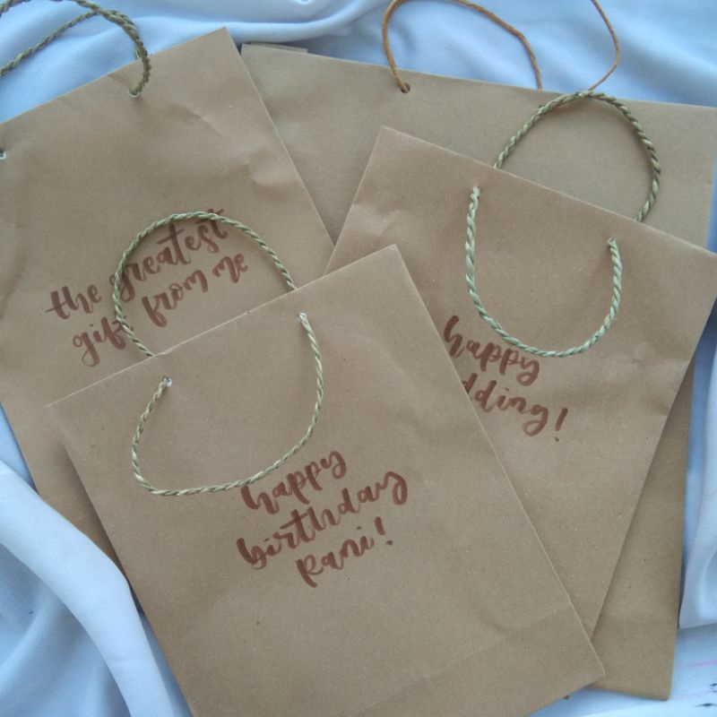

[BACA DESKRIPSI] PAPER BAG CRAFT CUSTOM TULISAN UNTUK WADAH KADO GIFT || ADDITIONAL ITEM UNTUK PELANGGAN BETTER.INK