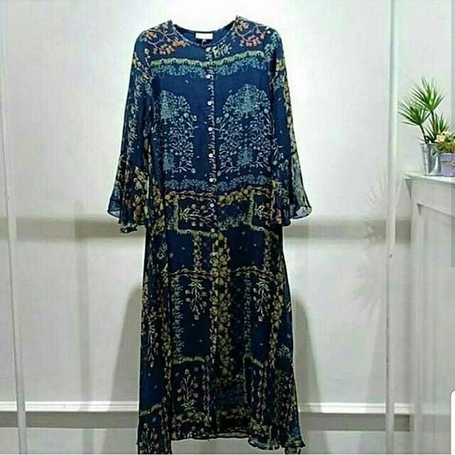 gangga tunik ria miranda