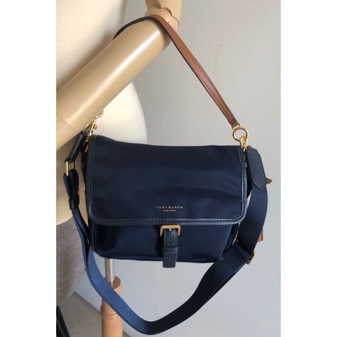 TAS WANITA TORY BURCH PERRY NYLON LOGO PRINT CROSSBODY