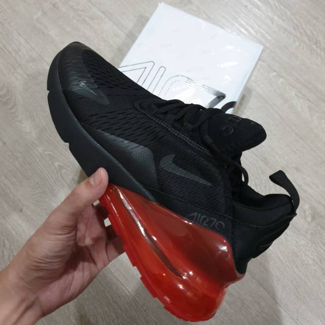 Nike airmax 270 flyknit premium black red