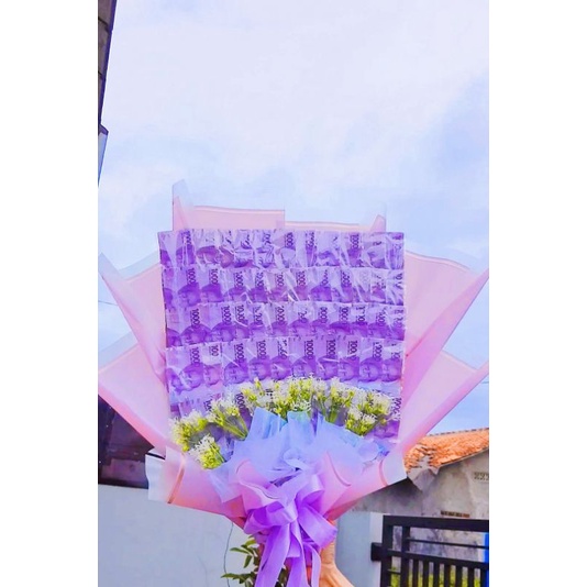 

PREMIUM Money Bouquet | Bouquet Uang Asli | Buket Duit | 2rb, 5rb, 10rb, 20rb, 50rb, 100rb | Buket Besar Hadiah Wisuda Mewah Ulang Tahun, Anniversary, Wedding, Lamaran, Mahar, Pernikahan | Bucket, Bouqet