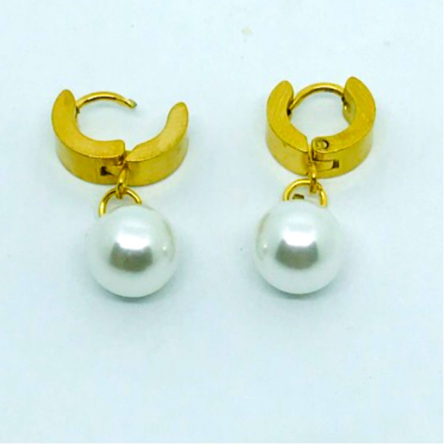 Anting titanium //anting wanita // anting // perhiasan // anting titanium jurai mutiara // perhiasan