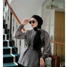 Mono Shirt vanilla hijab