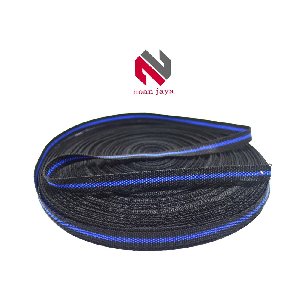

TALI LANYARD 1 CM STRIP HITAM BIRU PANJANG 36 YARD 027 10 STRIP HB