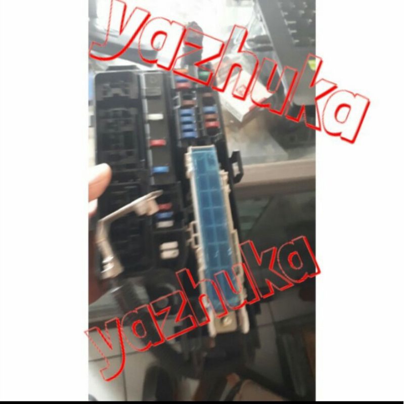 Fuse box assy komplit inova innova bensin Oringinal