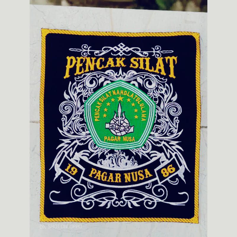 bet punggung pagar Nusa