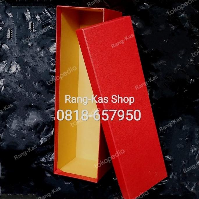 

Sale!!! Gift Box Kotak Botol Kado Wine 10X10X35 Cm Merah - Paling Diminati