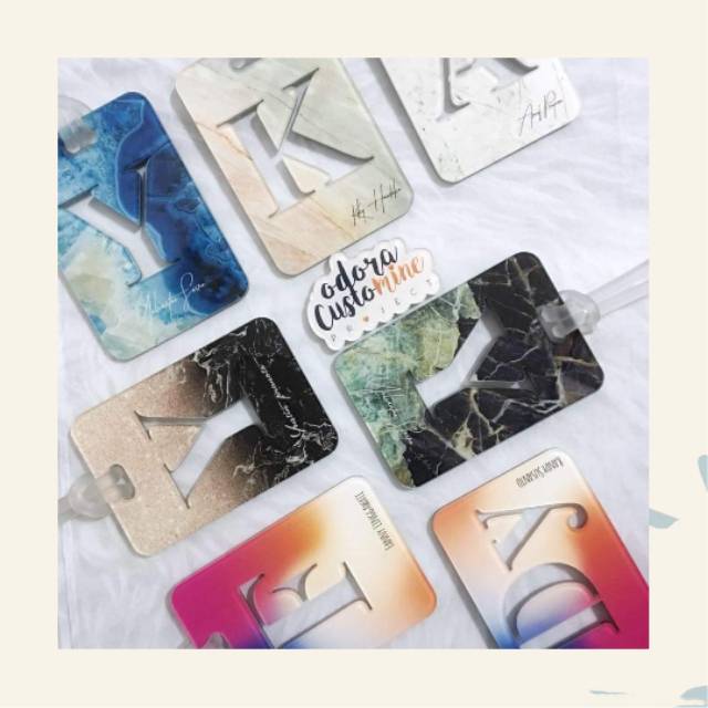 

5 pcs Bag Tag Jumbo Akrilik Bolak Balik Ada Gambarnya (Boleh beda gambar)