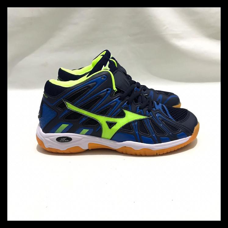 harga sepatu mizuno tornado 6