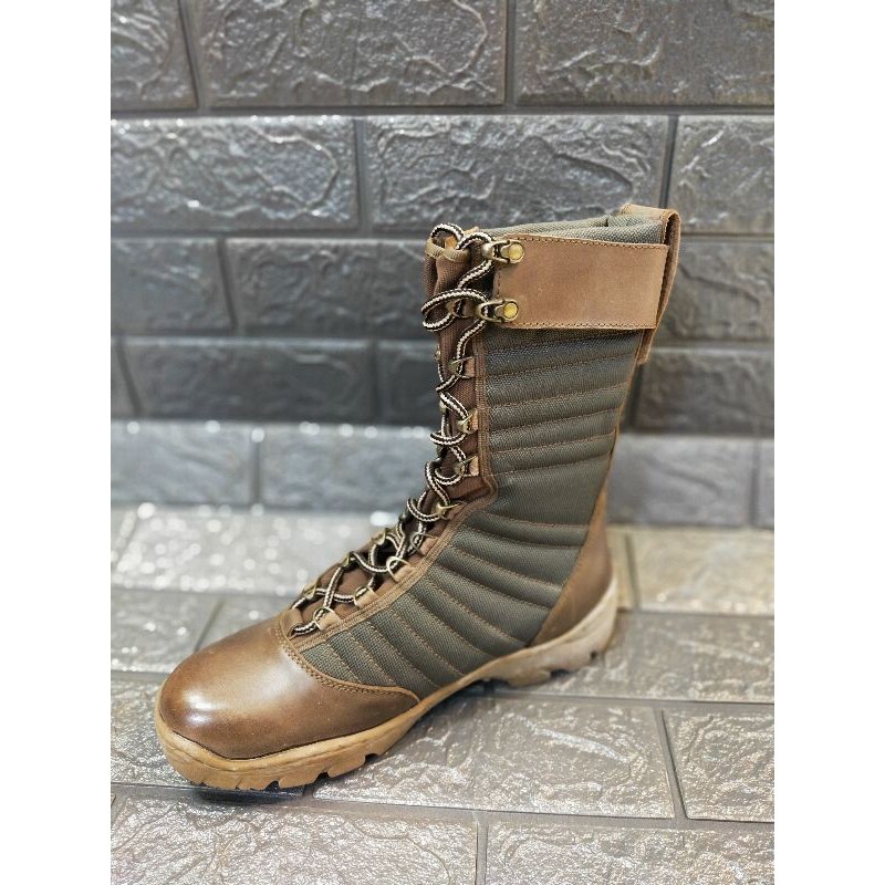 Sepatu Boots Batant Stride