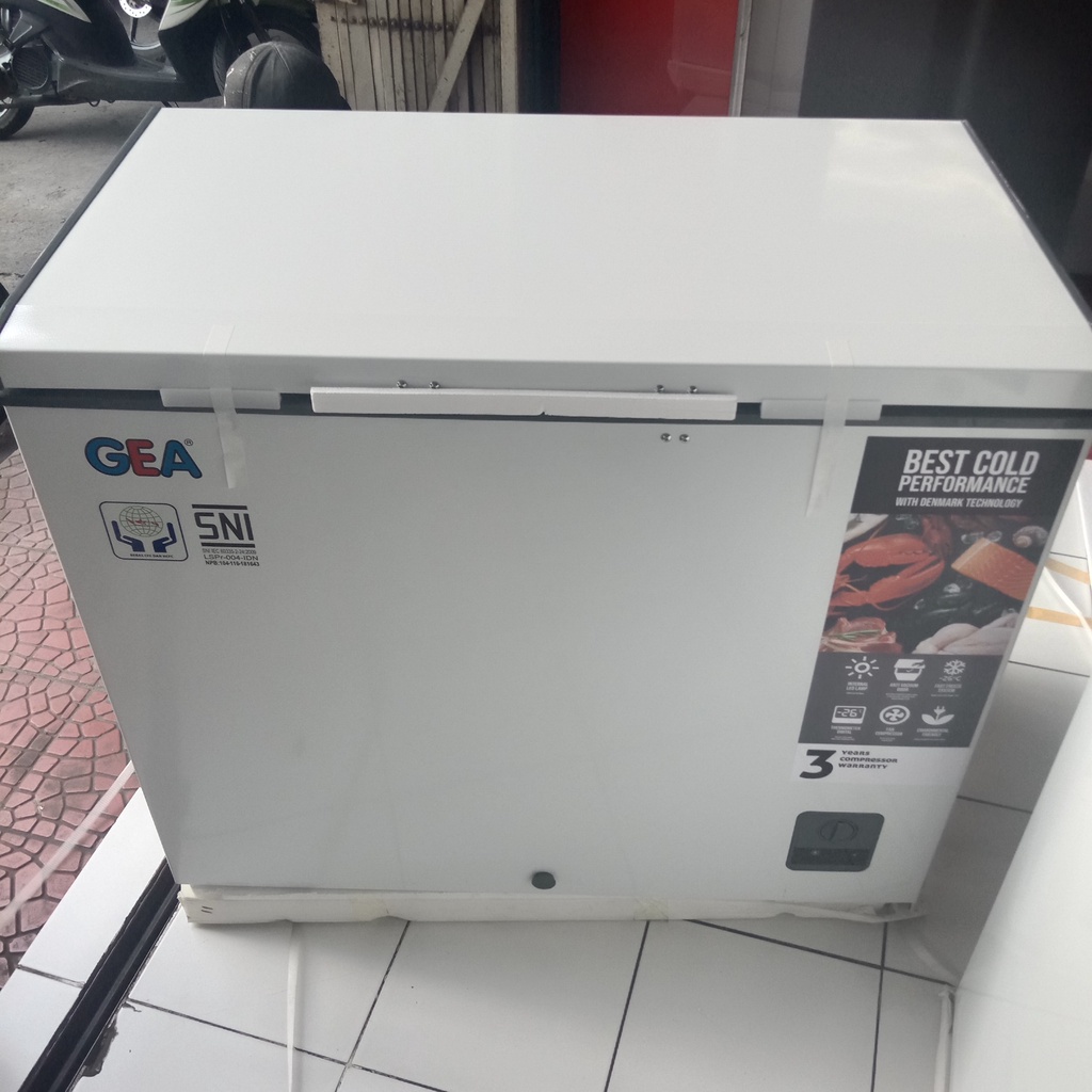 Cooler Box Chest Freezer 200 Liter GEA 1 Pintu AB-208-R AB208R