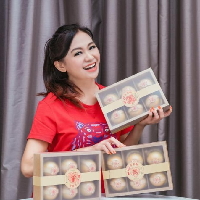

BISA BAYAR DITEMPAT Hampers Imlek, Sangjit , Ulang Tahun Homemade Dan Huang Su Golden Moon FREE