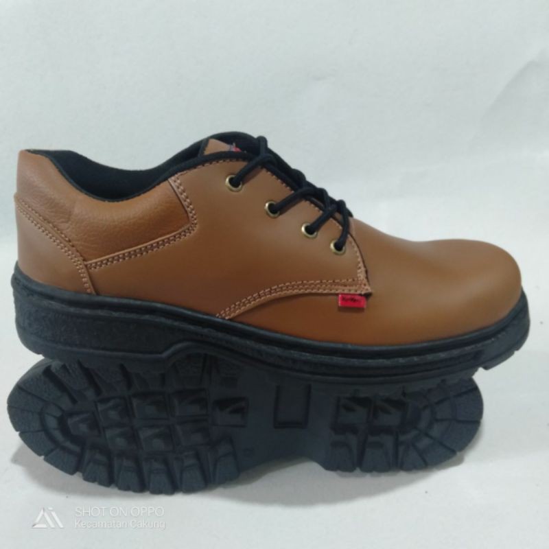 sepatu safety pendek tali