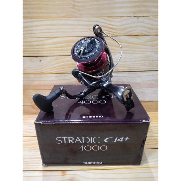 Reel Shimano Stradic CI4+ 4000FB 2016