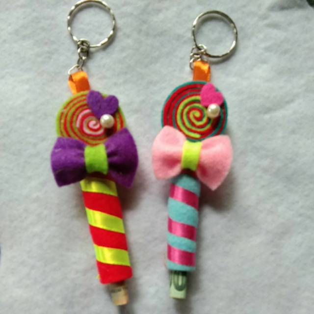 

Amplop flanel lollipop plus ganci