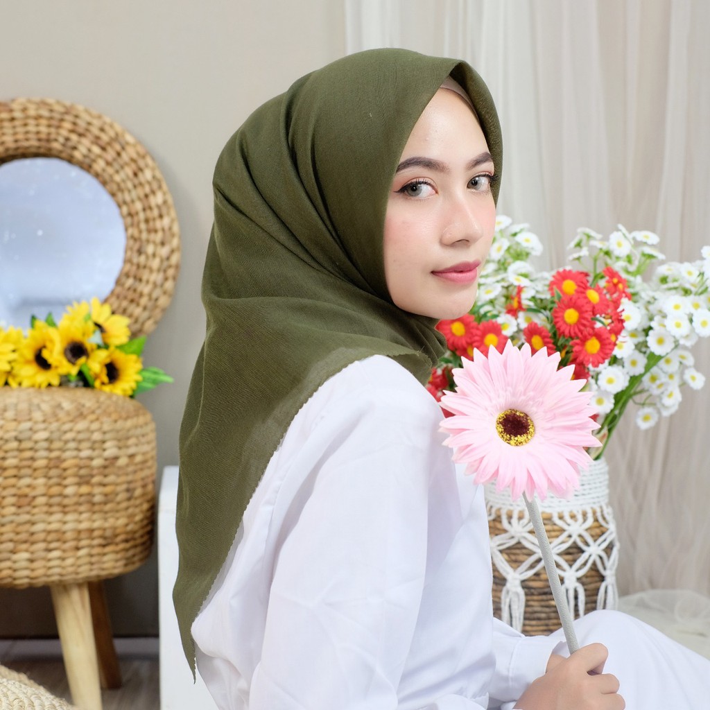 SEKVU - HIJAB SEGI EMPAT POLOS KATUN VOAL ULTRAVINE LASER CUT 110X110CM / HIJAN MUSLIM / KERUDUNG