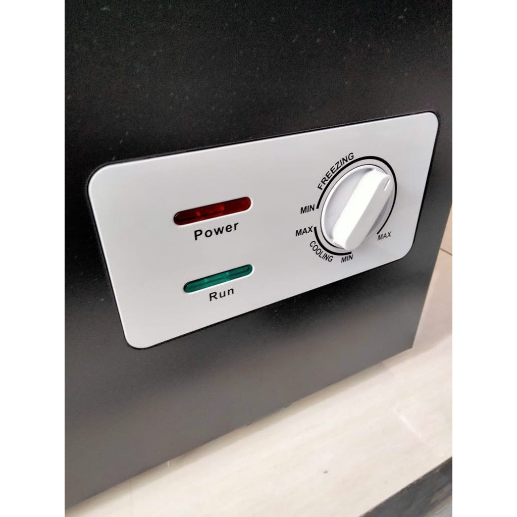 Chest Freezer Artugo cf 201 A Hitam Magelang tutup sliding kaca dalam