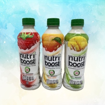 

MINUTE MAID NUTRIBOOST 300 ml Rasa Strawberry / Orange Flavor Minuman Buah Stroberi Jeruk Jus Manis Sweet Fruit Juice Yoghurt Siap Minum Praktis Segar Menyegarkan Sehat Healthy Bernutrisi Bergizi Nutrisi Energi Shoppa Corner Malang Jawa Timur