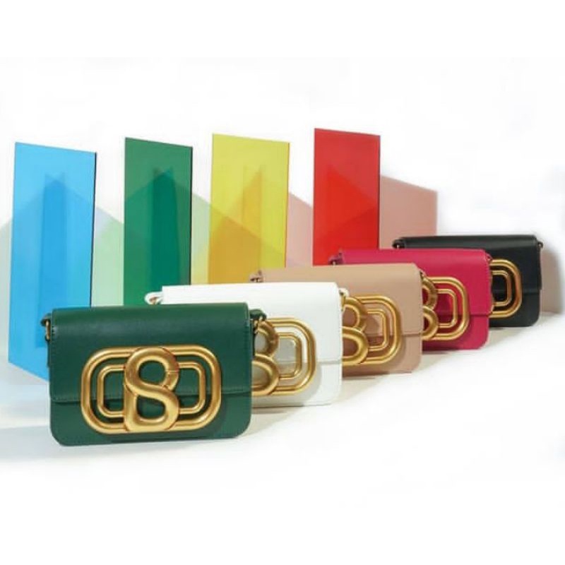 Briana Bag by Buttonscarves