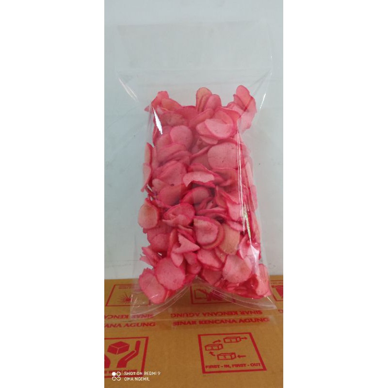 

krupuk buah stroberi