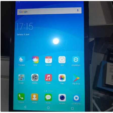 ADVAN TABLET i10 SCOND BAGUS NORMAL