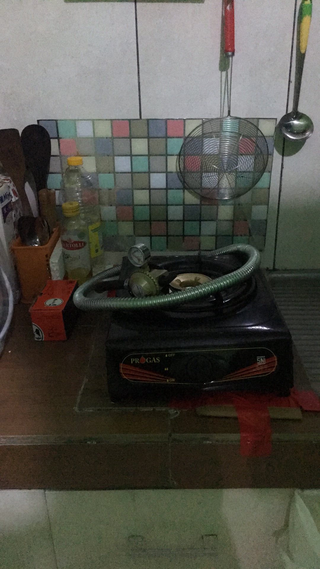 Kompor Gas 1 Tungku + Selang & Regulator Winn Gas