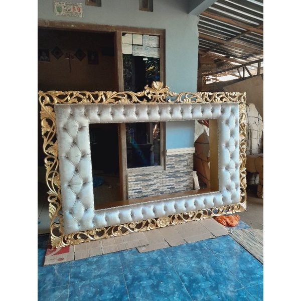 frame tv sofa ukir ukuran tv 65inc.