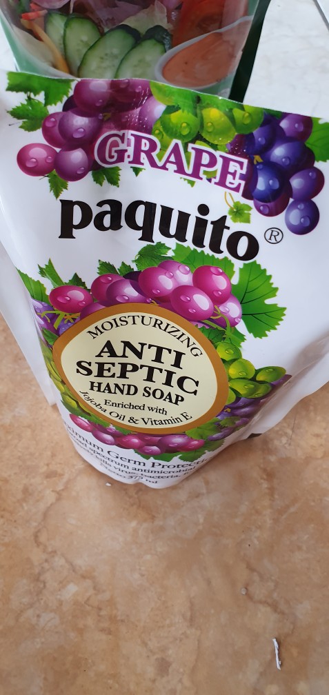 Paquito Anti Septic Hand Soap 375ml Strawberry/grape