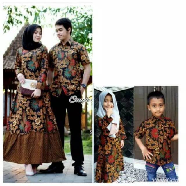 Sarimbit Keluarga Muslim Batik Pekalongan