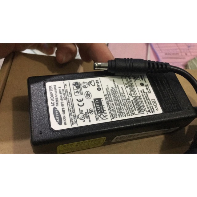 CHARGER ADAPTOR LAPTOP SAMSUNG 19v - 3.16a CASSAN