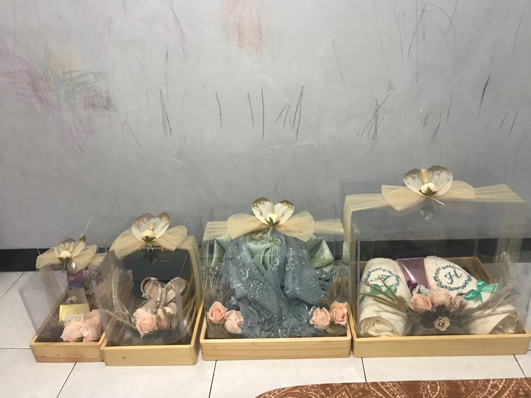 Kayu Hantaran Seserahan Box Pernikahan