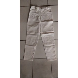 Celana Jeans putih dan abu abu Thrifting Shopee Indonesia Celana Jeans putih dan abu abu Thrifting Shopee Indonesia