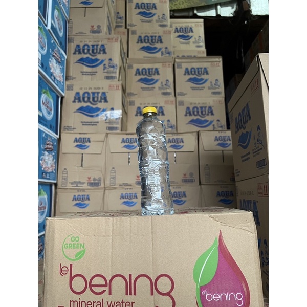 

Air mineral bening Botol