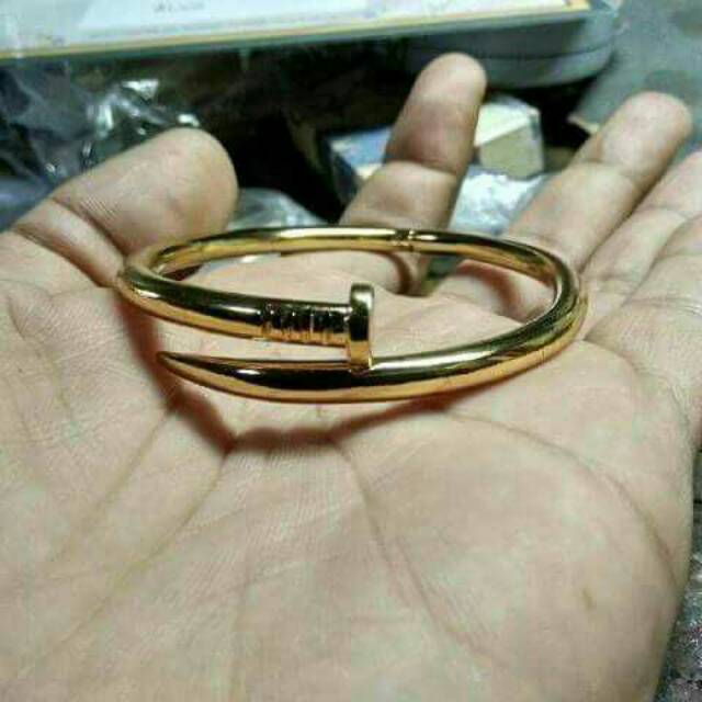 gelang cincin model paku bahan Kuningan di sepuh lapis emas bros kalung nama liontin cincin