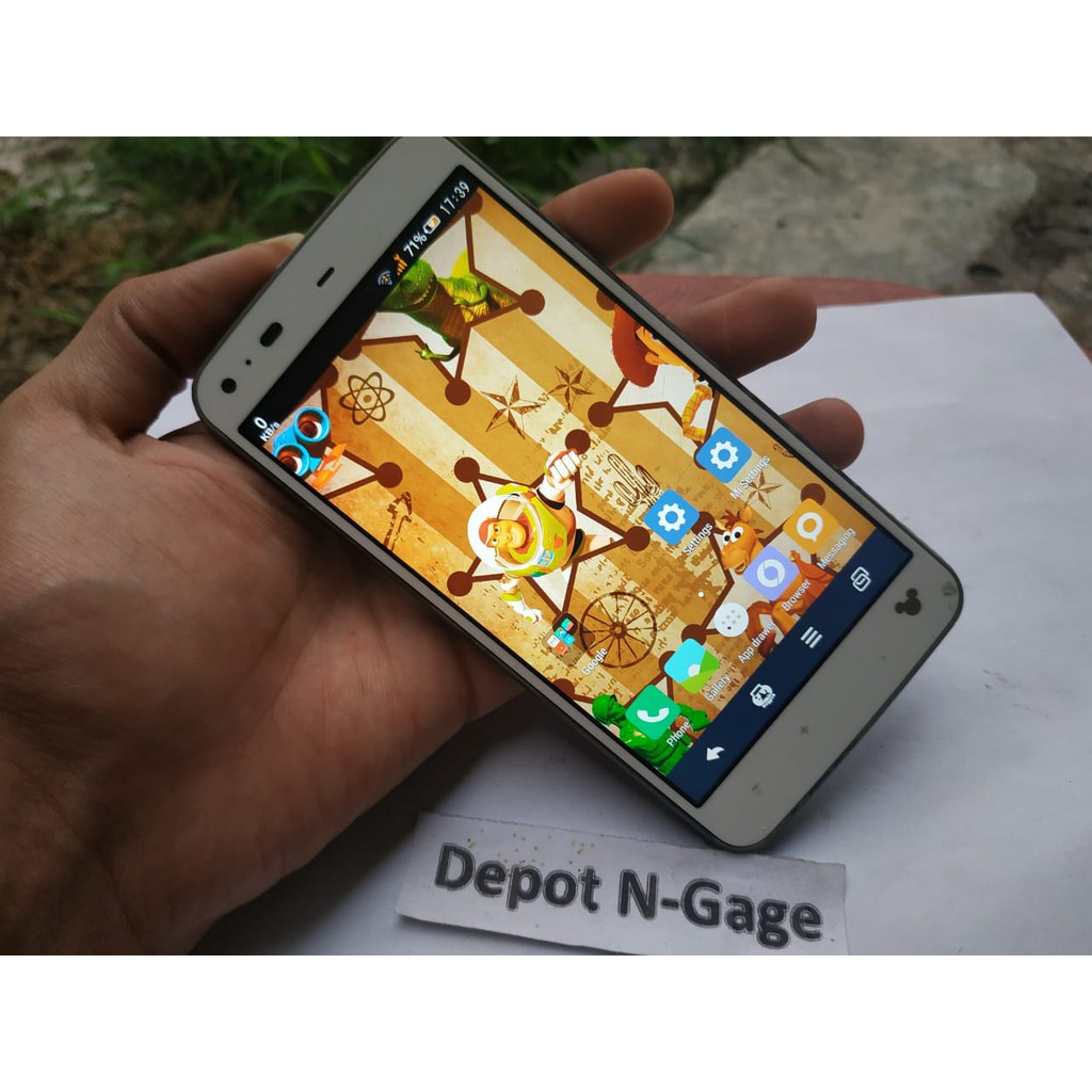 Sharp Aquos Sh-05F Disney Edition sh05f 4g LTE 2gb/32gb by Depot Ngage n-gage