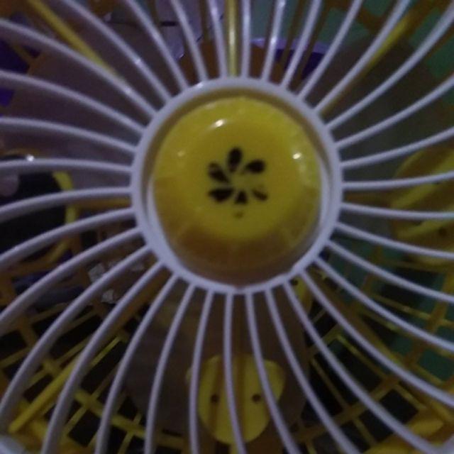 Kacamata Hitam Oversize Model Poligon Bahan Plastik Retro Vintage Untuk Wanita