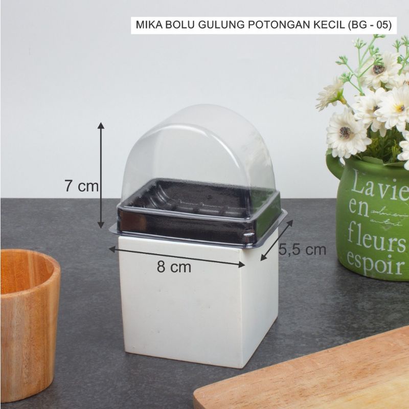 CASE MIKA BOX ISI 5 PCS - CC MIKA 5.5 cm