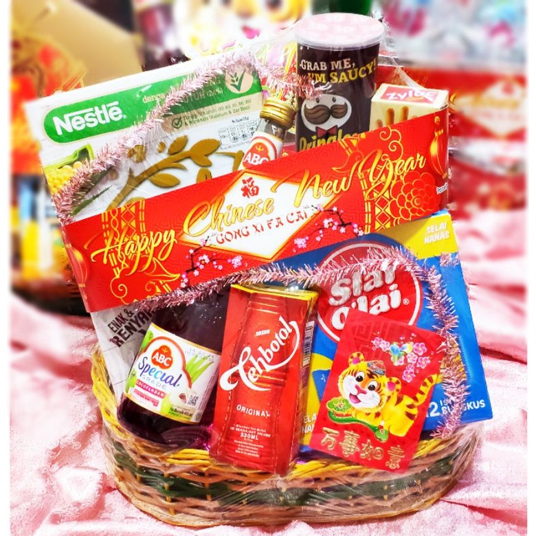 

parcel Imlek Snack exclusive