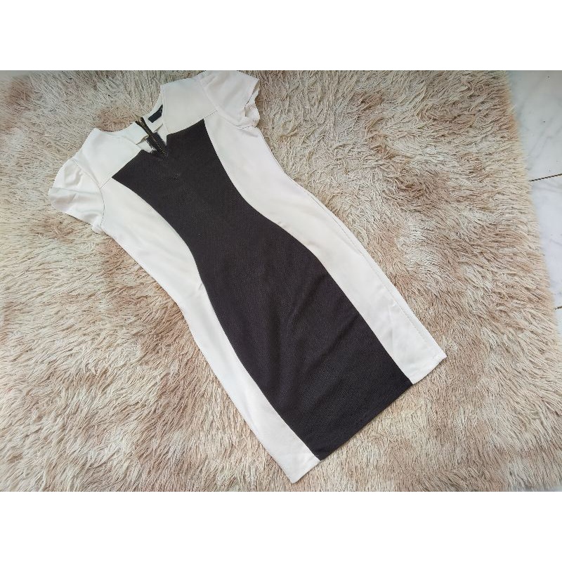 Monochrome dress