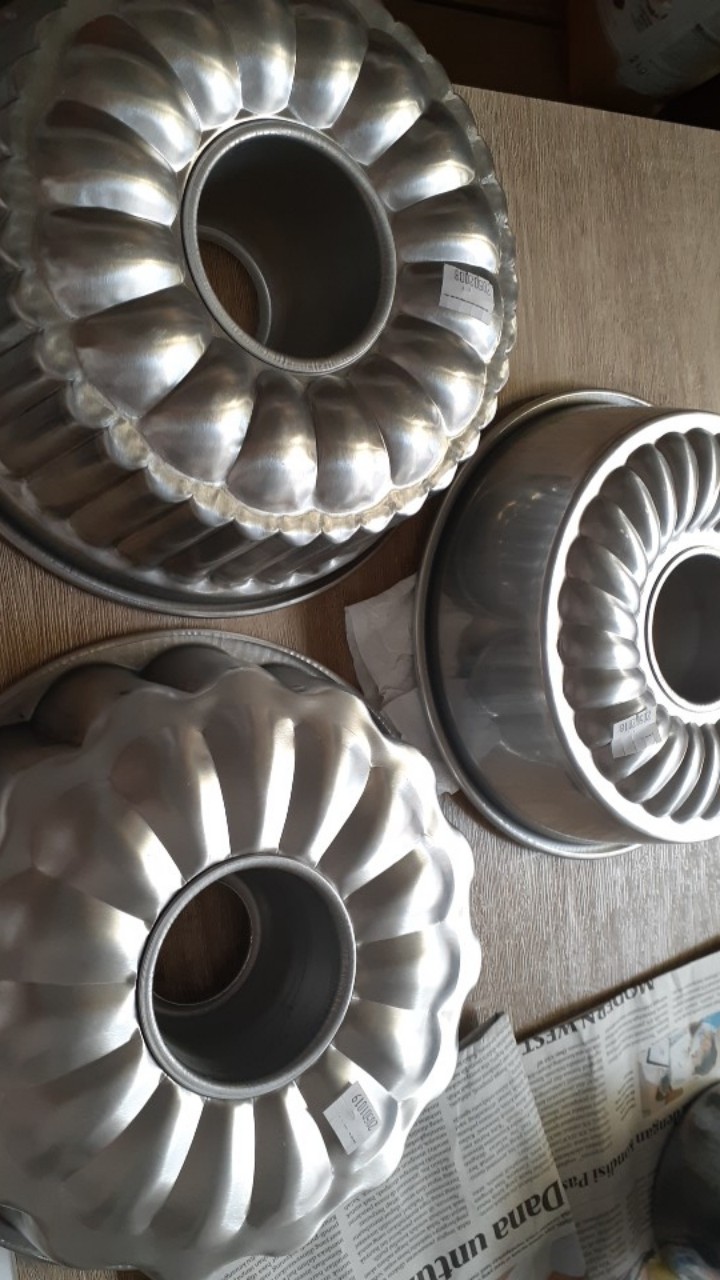 Loyang Swirl Polos Loyang Tulban Press