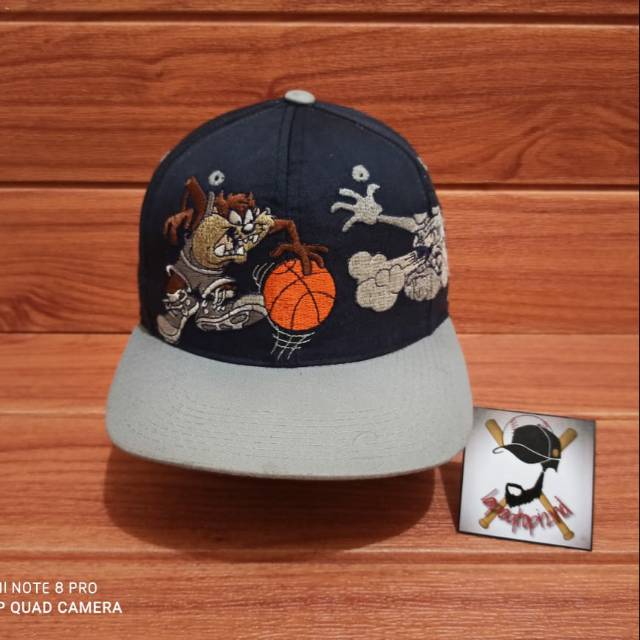 Topi VINTAGE HOYAS GEORGE TOWN NBA Second Import