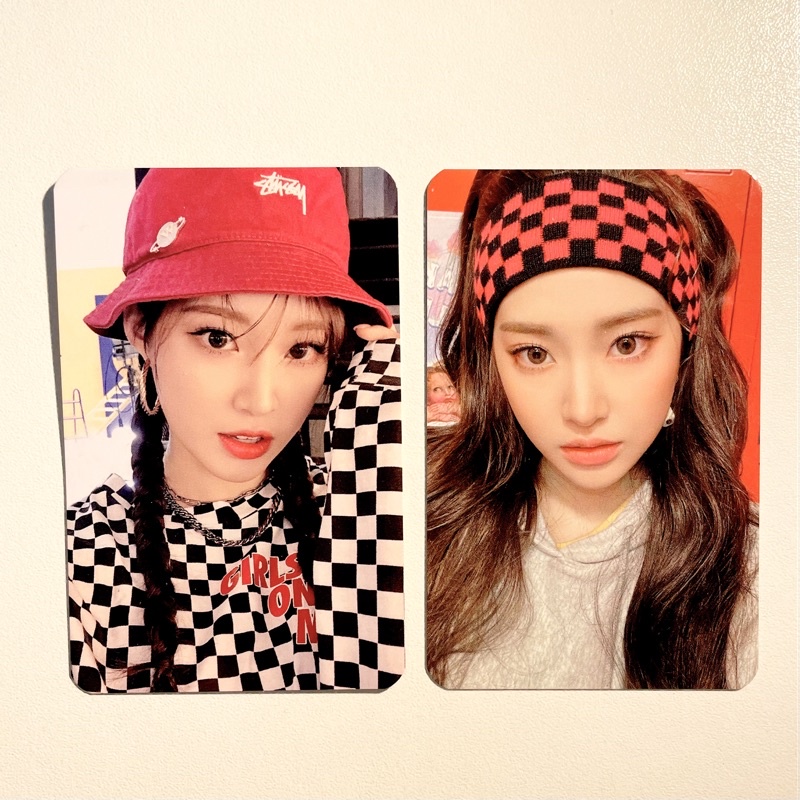 ZOA WE PLAY WEEEKLY SET HYEWON PHOTOCARD PC BENEFIT BENE ALBUM