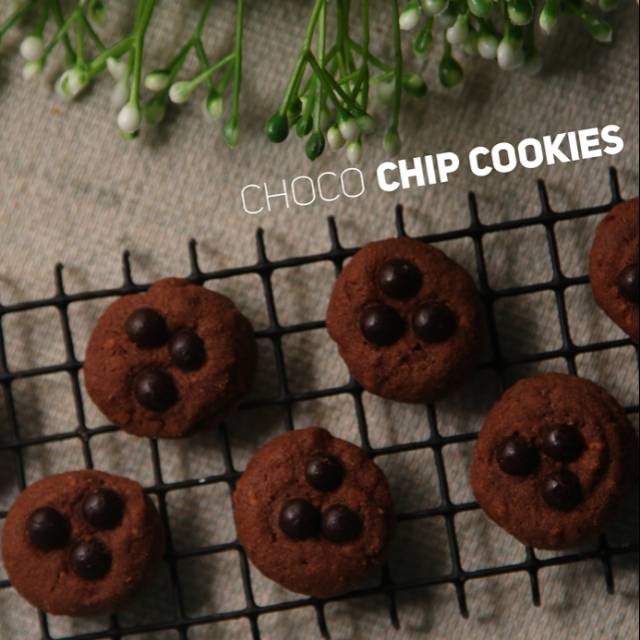 

Kue Kering Choco Chip Home Made Roombutter Cookies Lebaran, Natal, Tahun Baru, Imlek, Kado Parcel