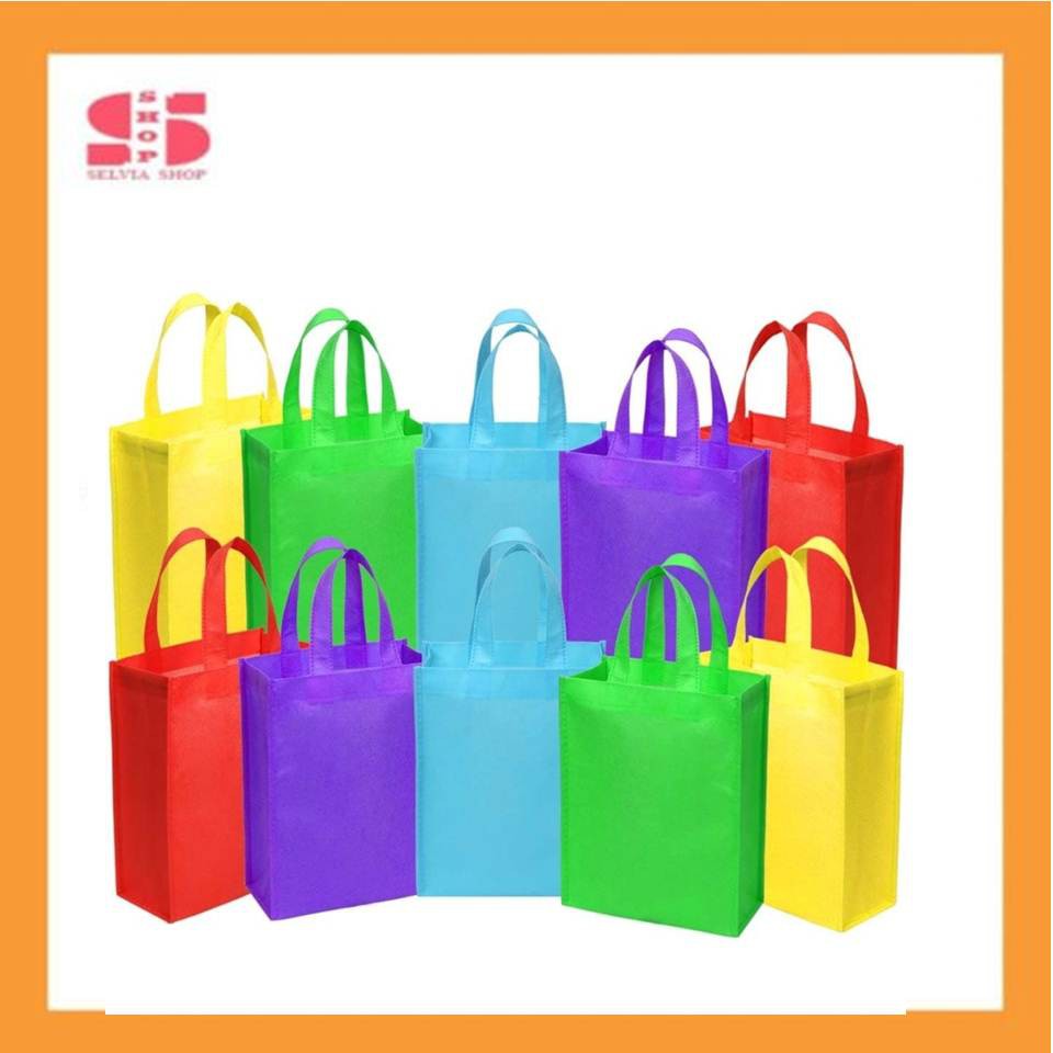 

Goodie Bag Ukuran L Tas Kain Belanja Spunbond - Handle Lipat Samping - Size 41 X 35 X 12 CM