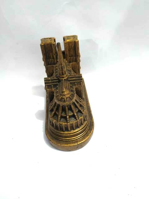 PAJANGAN MINIATUR NOTREDAMEDE PARIS UKURAN 15x10x7 cm BAHAN FIBERGLASS - DEKORASI RUMAH ICON DUNIA