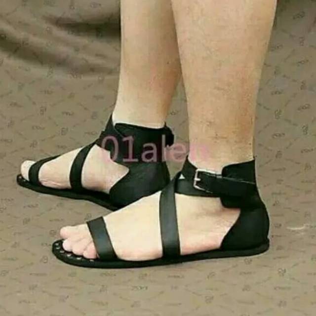 sandal kulit gladiator