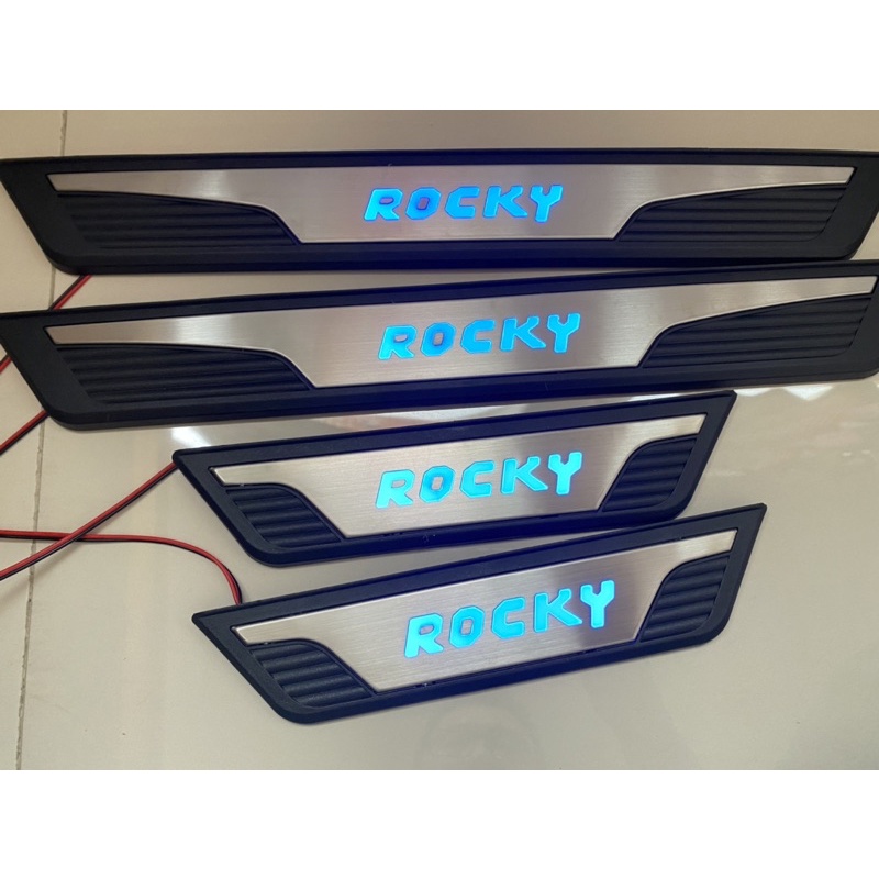 Sill Plate Led Tatakan Injakan Kaki Mobil Daihatsu Rocky